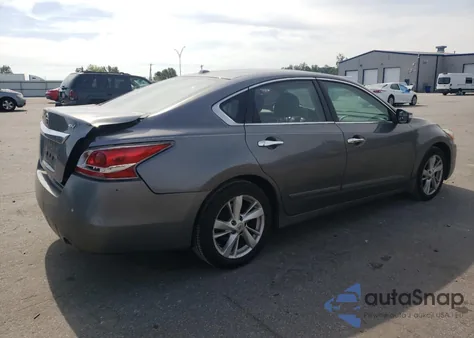 2015 Nissan Altima 2.5 from USA, damaged, VIN 1N4AL3AP0FC416846